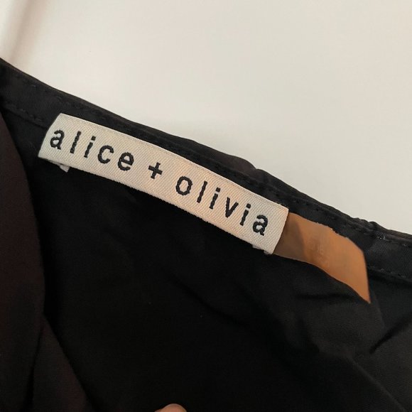 ALICE + OLIVIA BLACK ONE SHOULDER TOP S - Picture 3 of 3